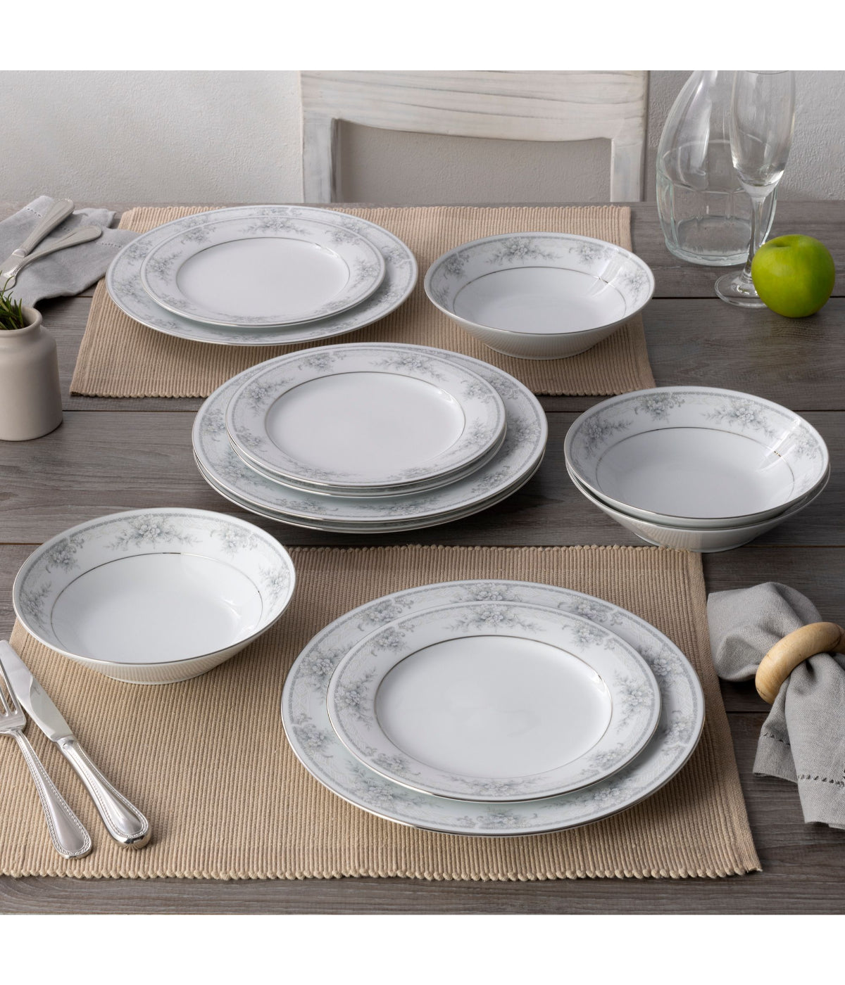  Noritake Sweet Leilani Set of 4 Salad Plates - Gray - Bonton