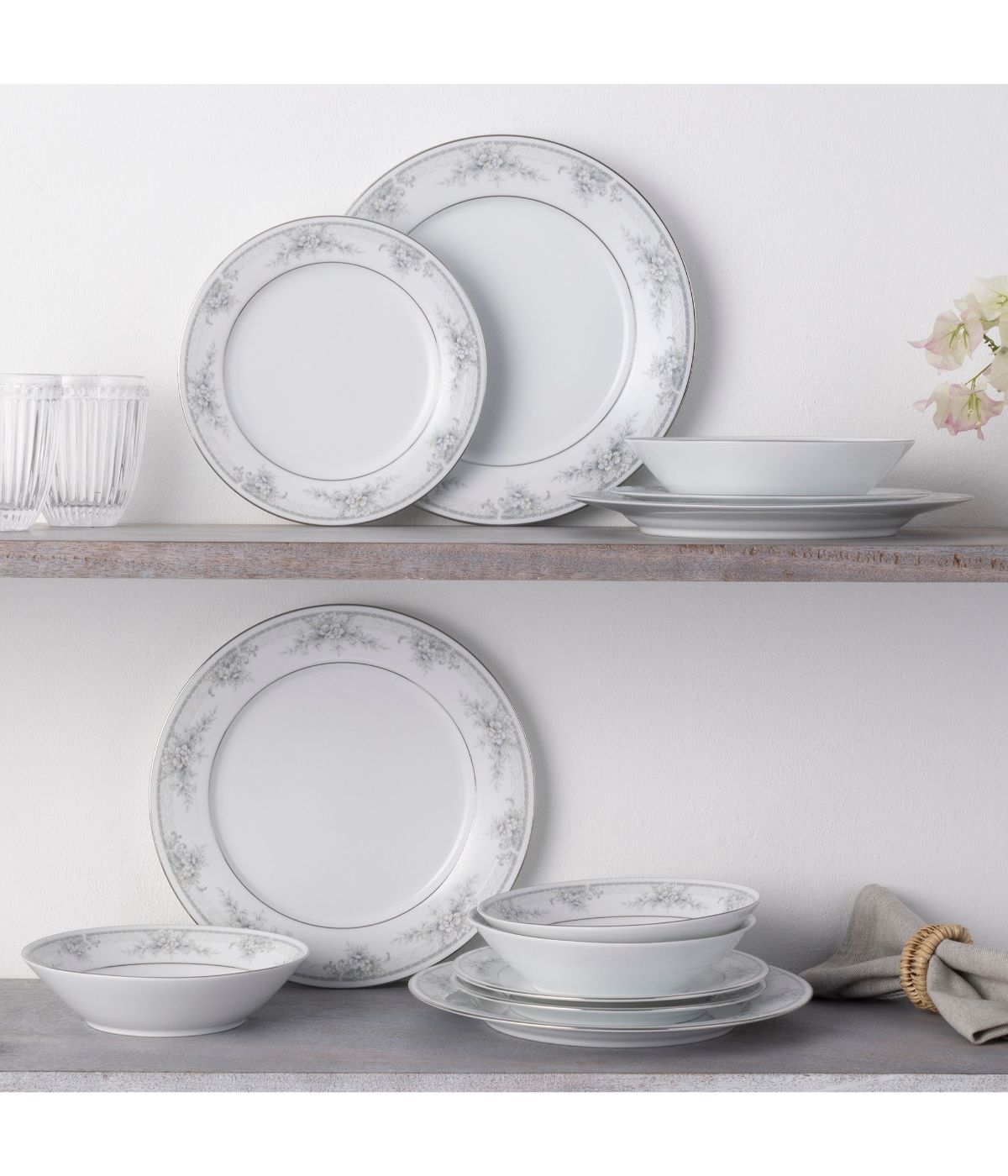  Noritake Sweet Leilani Set of 4 Salad Plates - Gray - Bonton