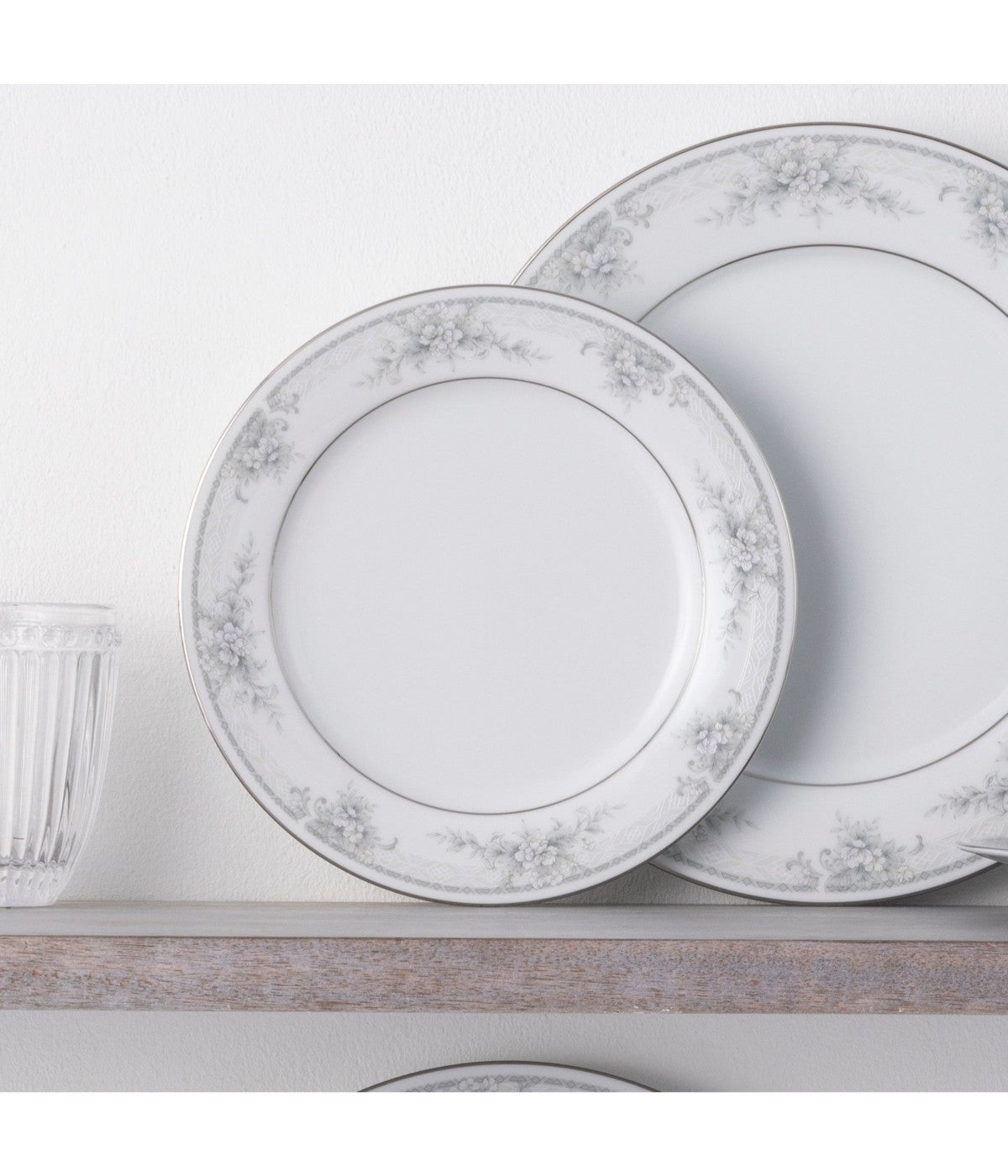  Noritake Sweet Leilani Set of 4 Salad Plates - Gray - Bonton