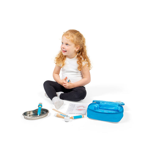 Dentist Set by Bigjigs Toys US