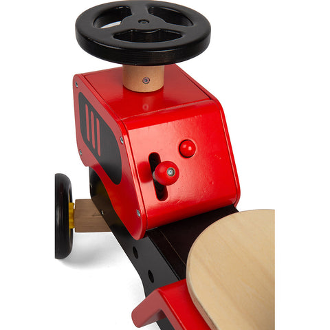 Ride on Tractor by Bigjigs Toys US