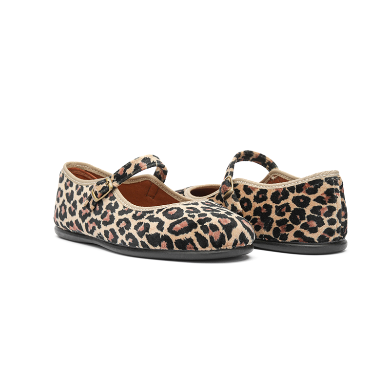  Childrenchic Classic Mary Janes in Animal Print - Multicolor - Bonton