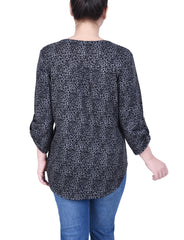 Petite 3/4 Roll Sleeve Top
