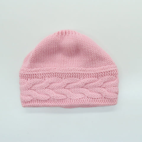 BEANIE in CABLES DESIGN