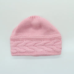 BEANIE in CABLES DESIGN