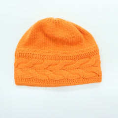 BEANIE in CABLES DESIGN