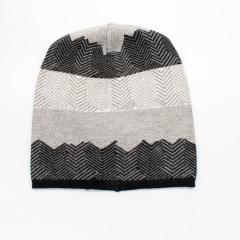 SLOUCHY HAT in GEOMETRIC DESIGN