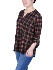 Petite 3/4 Roll Sleeve Top