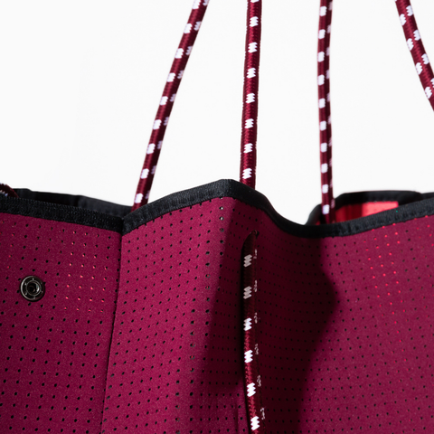 Everyday Tote Berry