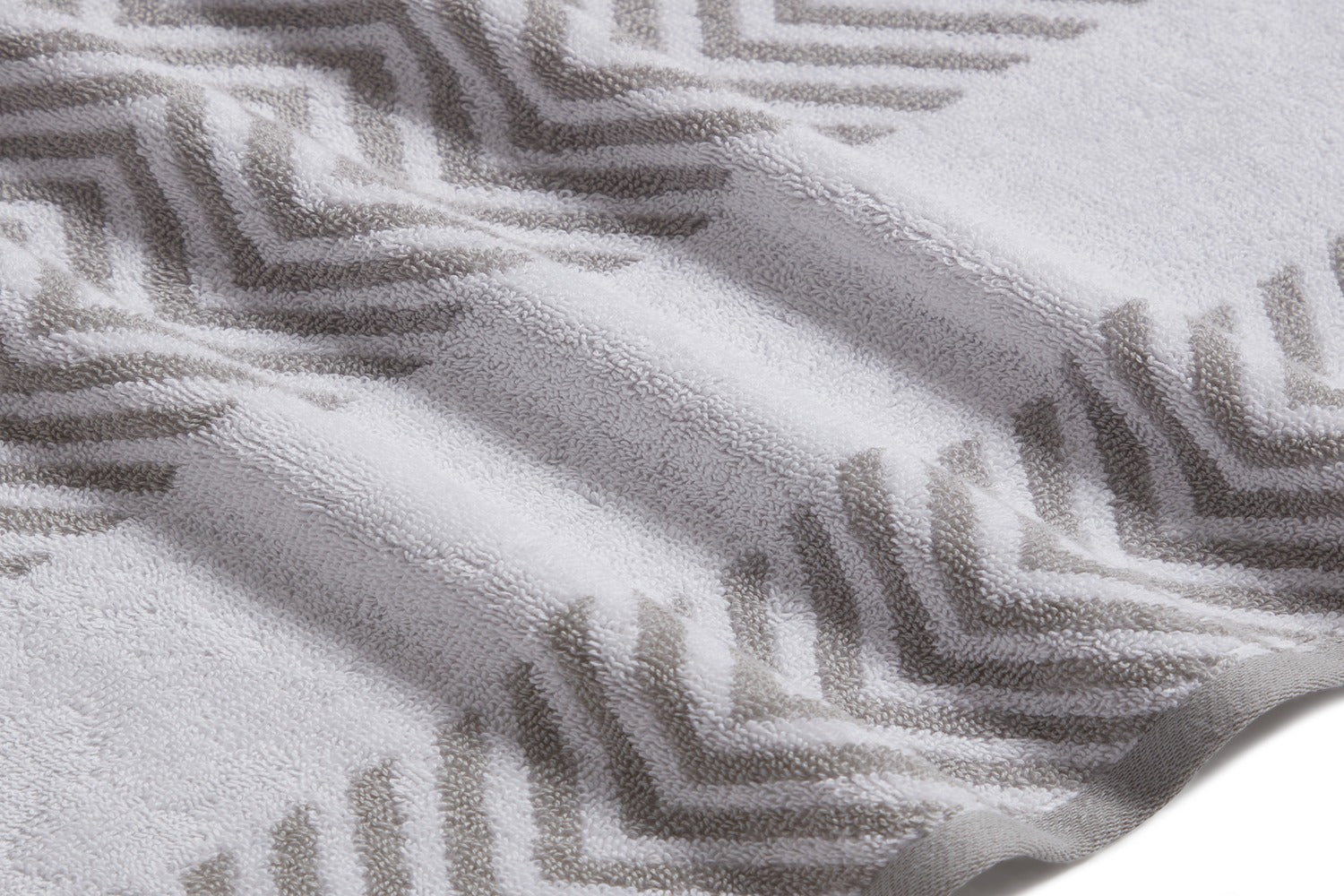  Kathy Ireland Home Kathy Ireland 6 Piece Chevron Jacquard Towel Set With Lets Dry - Charcoal - Bonton