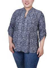 Plus Size 3/4 Roll Tab Sleeve Y Neck Top