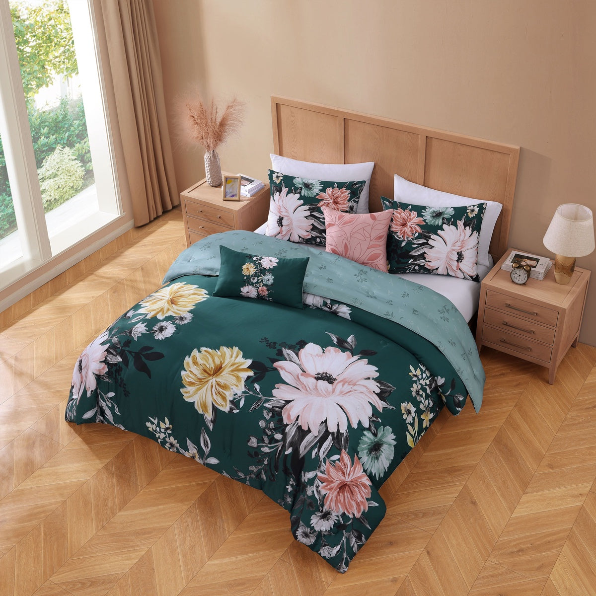  Bebejan Wild Flowers on Teal  5 Piece Reversible Comforter Set - QUEEN - Bonton