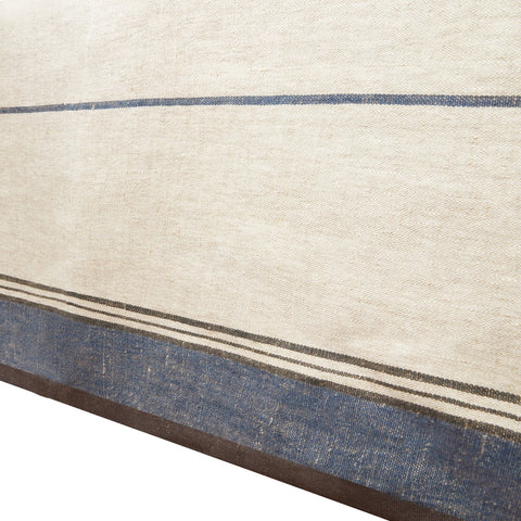 Eze Ivory & Blue Tablecloth