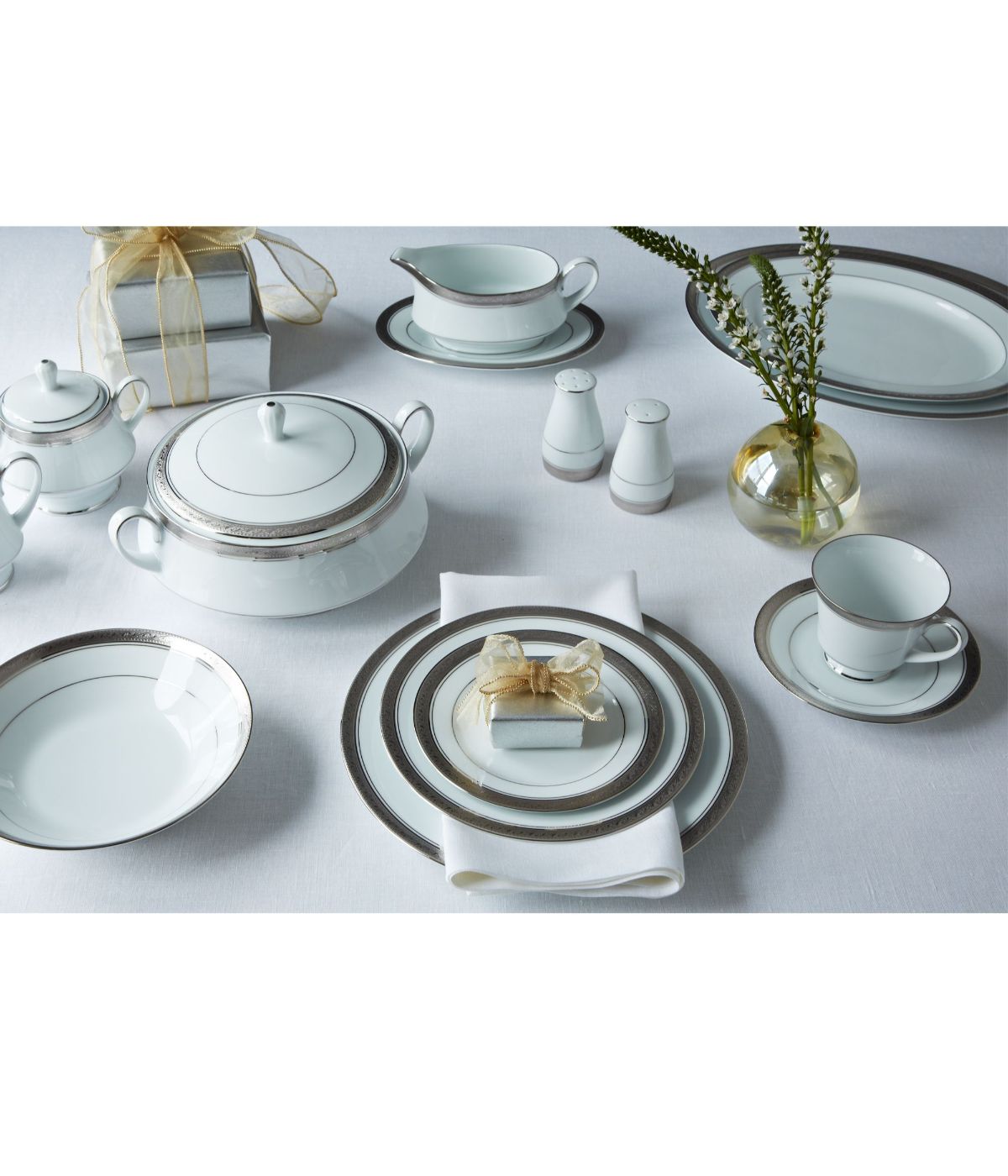  Noritake Crestwood 5 Piece Place Setting - Platinum - Bonton