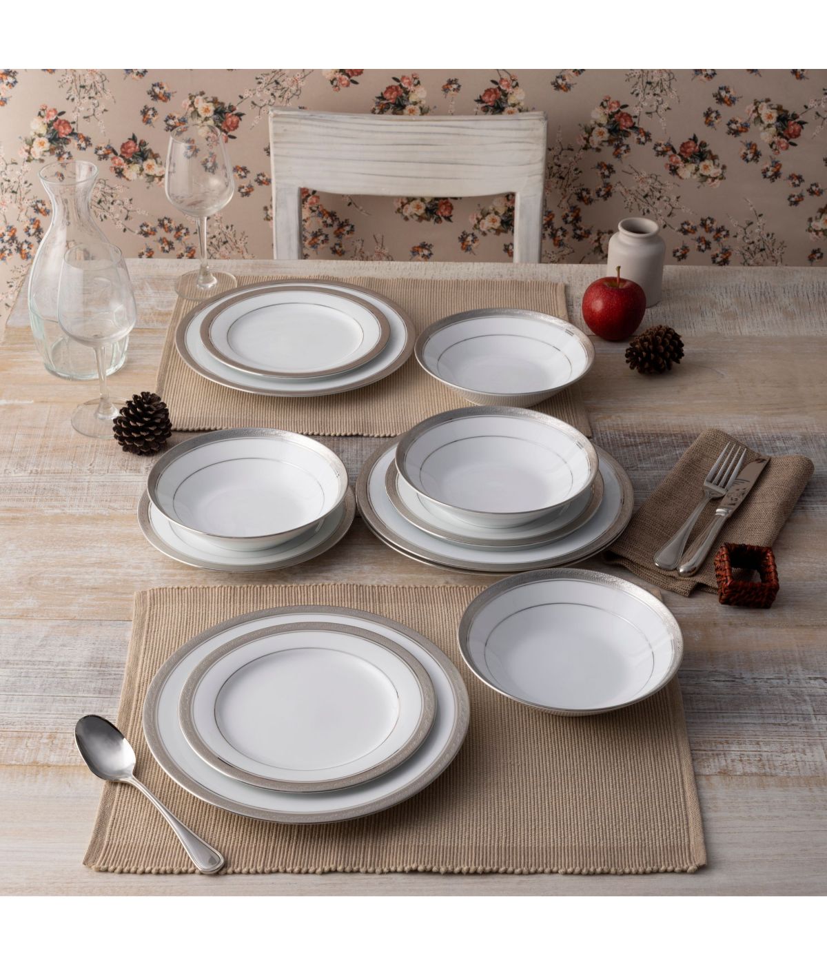  Noritake Crestwood 12 Piece Set, Service for 4 - Platinum - Bonton