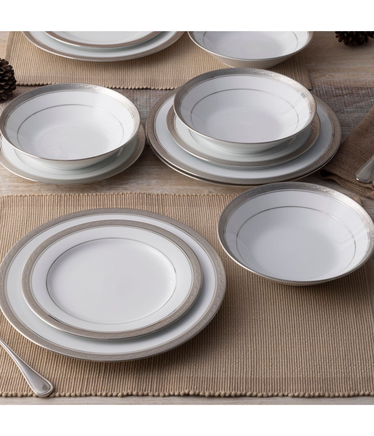  Noritake Crestwood 12 Piece Set, Service for 4 - Platinum - Bonton