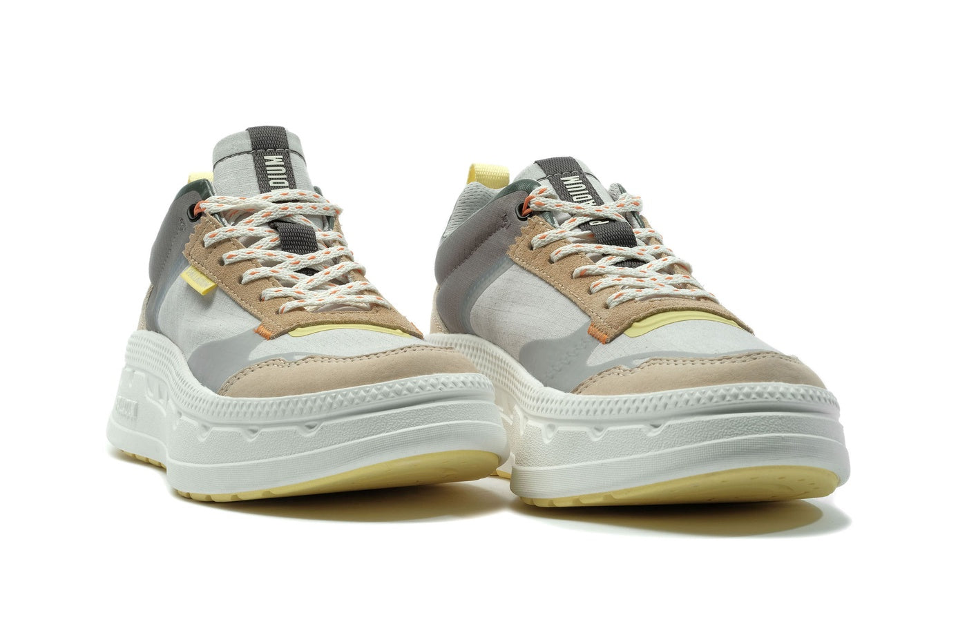  Palladium PALLAREVERSE - Womens 5.5 - Bonton