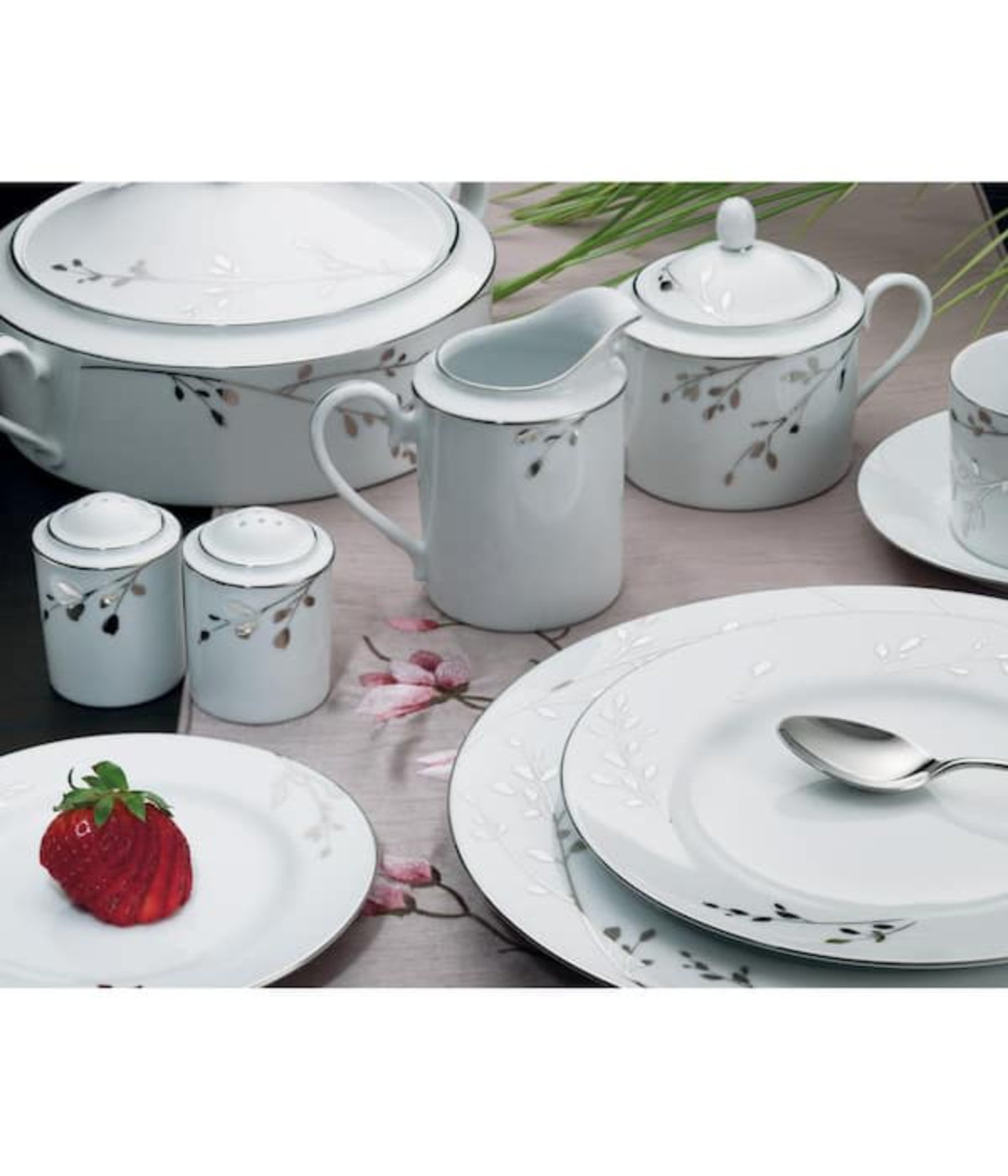  Noritake Birchwood Set of 4 Cups - White - Bonton