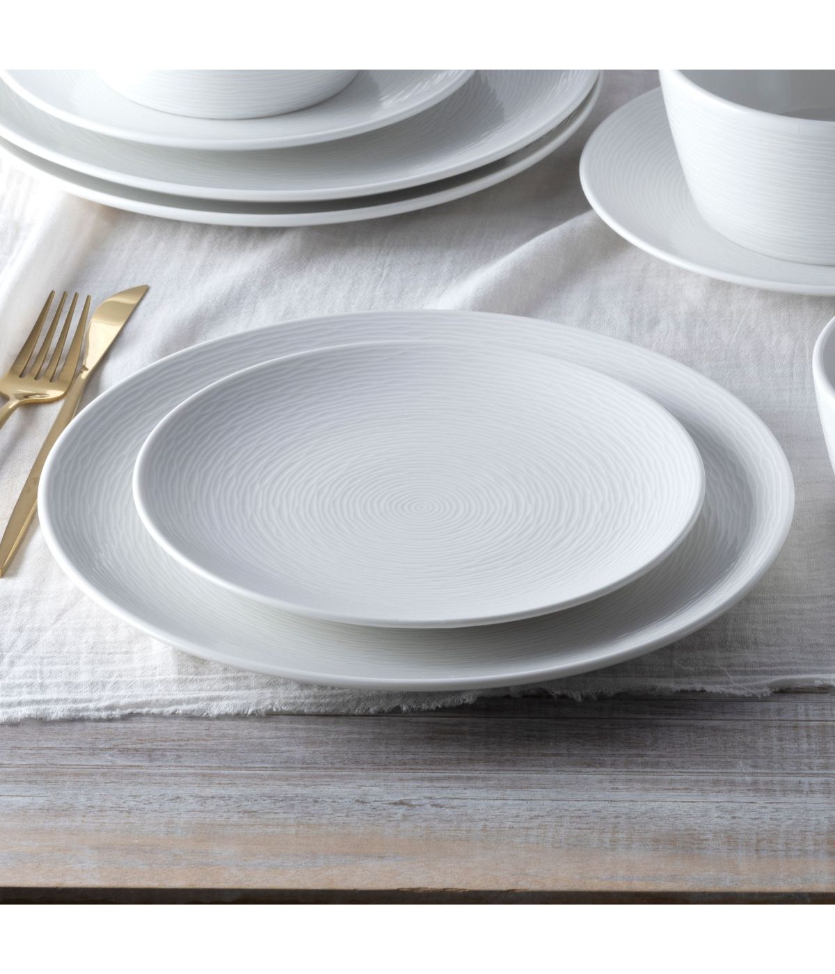  Noritake Colorscapes Swirl Set of 4 Coupe Dinner Plates - White - Bonton