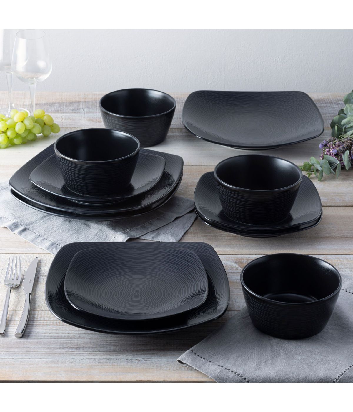  Noritake Colorscapes Swirl 12 Piece Square Set, Service for 4 - Black - Bonton