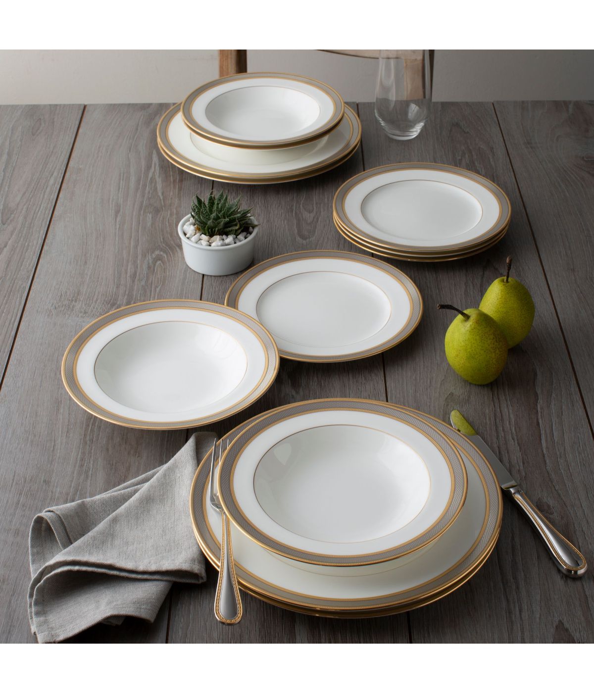  Noritake Brilliance 12 Piece Set, Service for 4 - White - Bonton