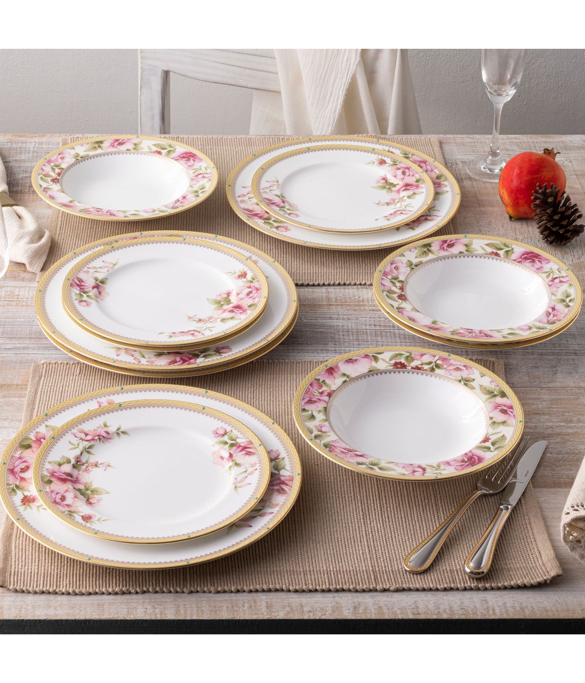  Noritake Hertford 12 Piece Set, Service for 4 - Pink - Bonton