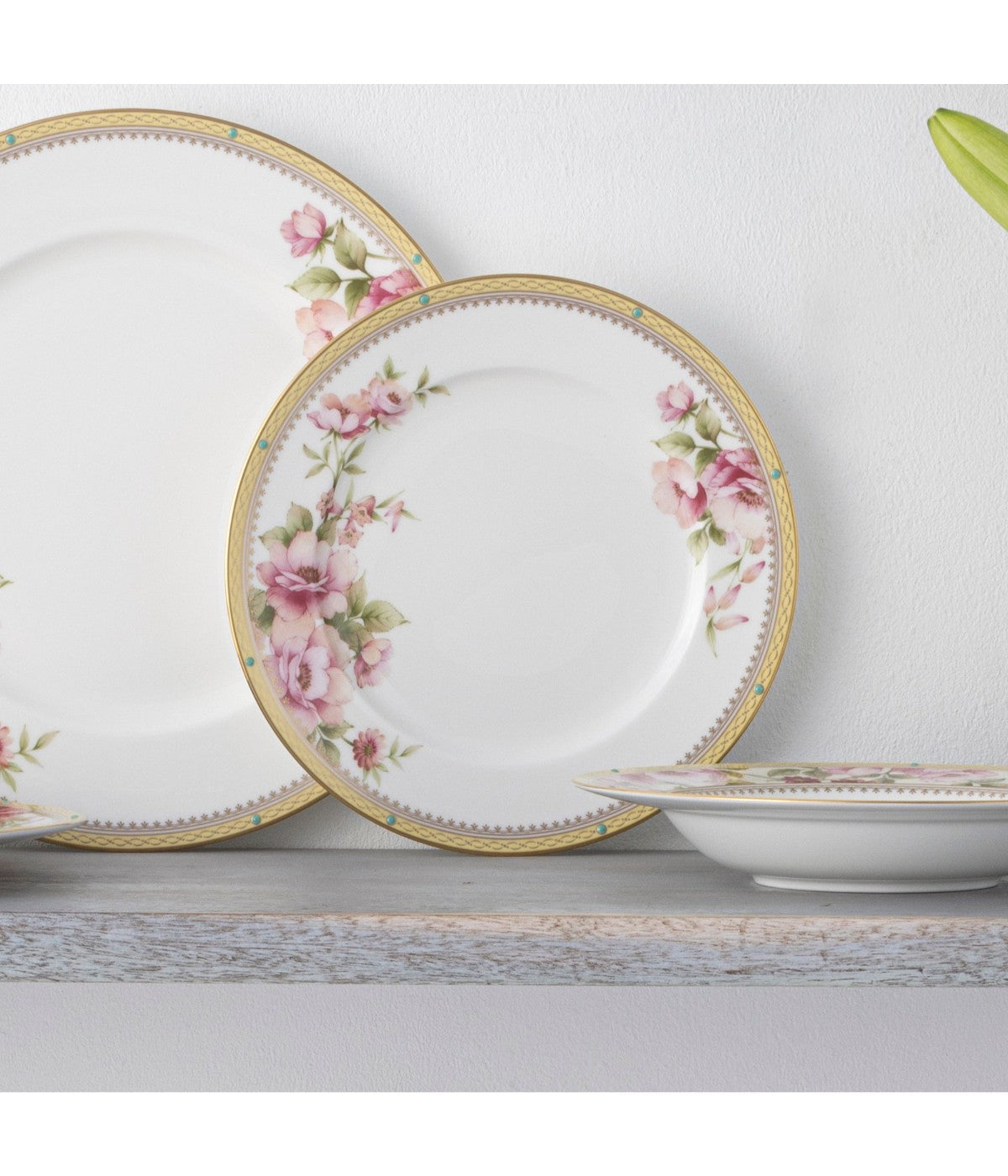  Noritake Hertford Set of 4 Salad Plates - Pink - Bonton