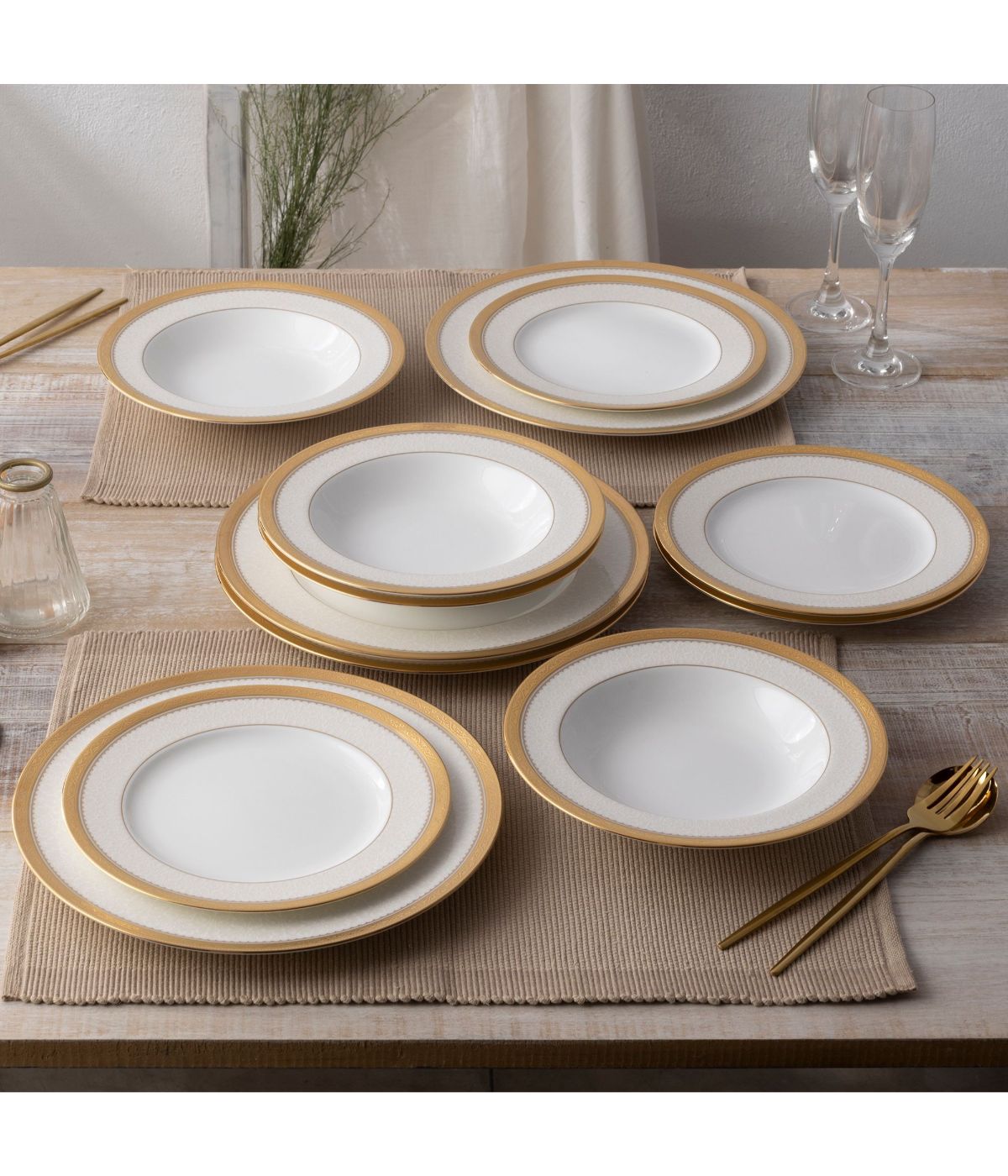  Noritake Odessa 12 Piece Set, Service for 4 - Gold - Bonton