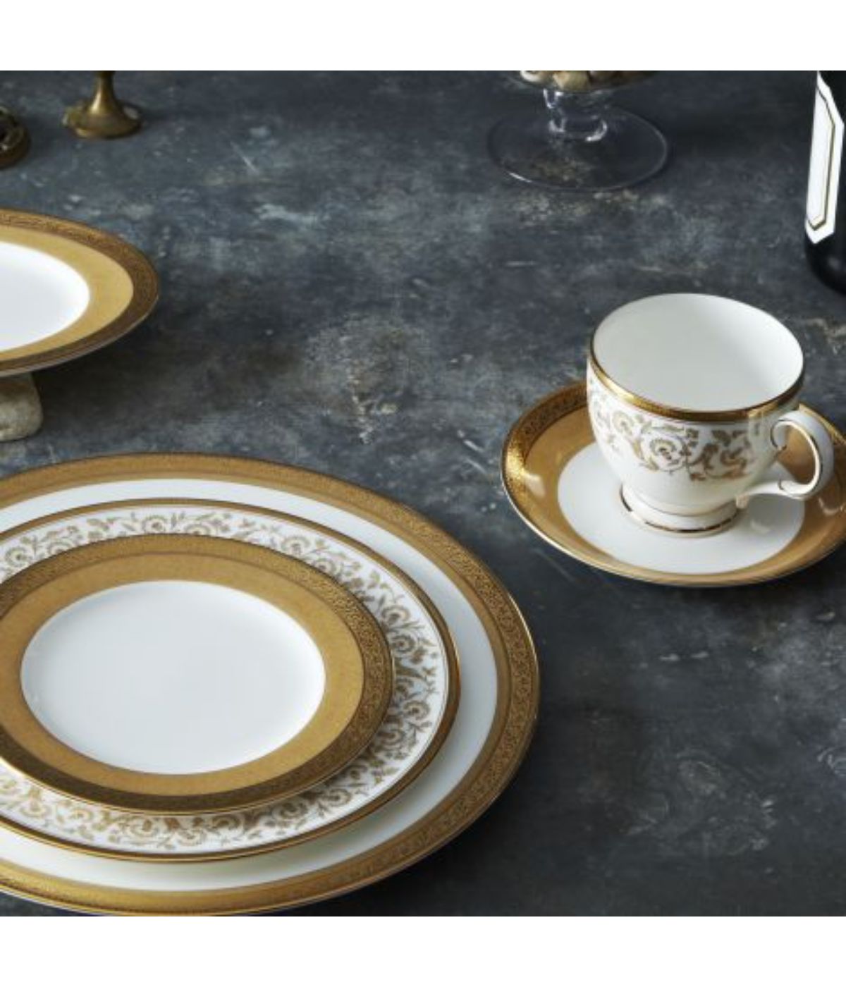  Noritake Summit Oval Platter - Gold - Bonton