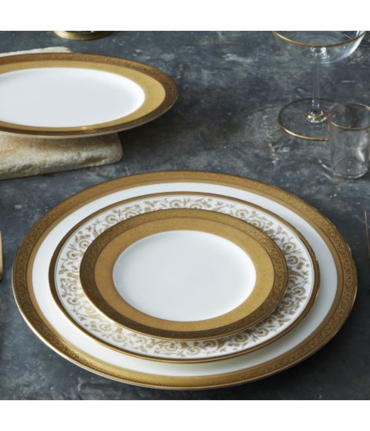  Noritake Summit Oval Platter - Gold - Bonton