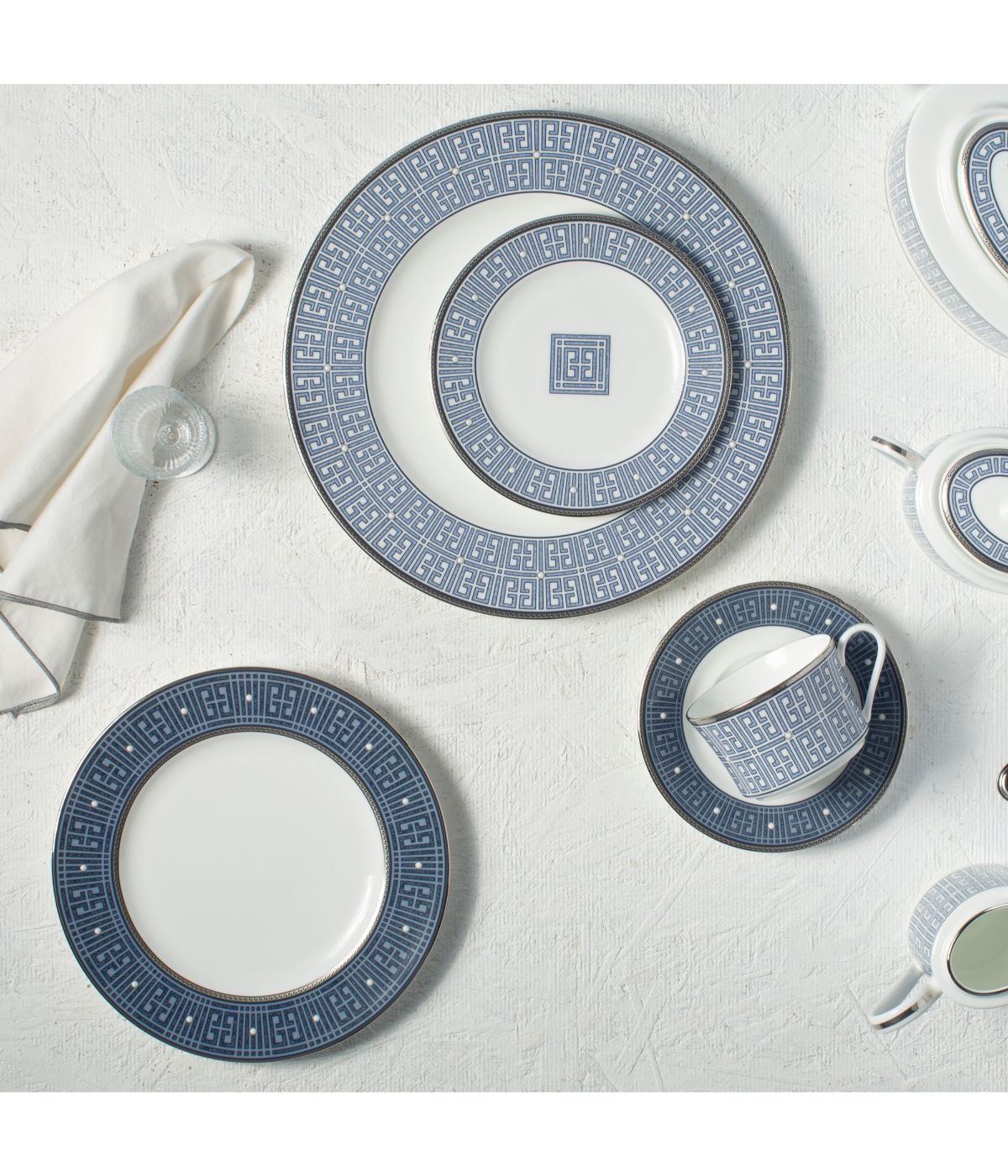  Noritake Infinity 5 Piece Place Setting - Blue - Bonton