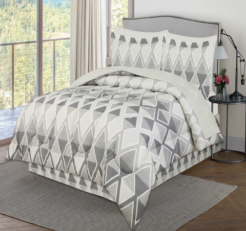 Dan River 8 Piece Reversible Bed in a Bag Comforter Set.