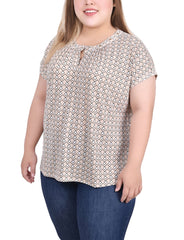 Plus Size Extended Sleeve Top With Grommets