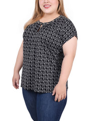 Plus Size Extended Sleeve Top With Grommets