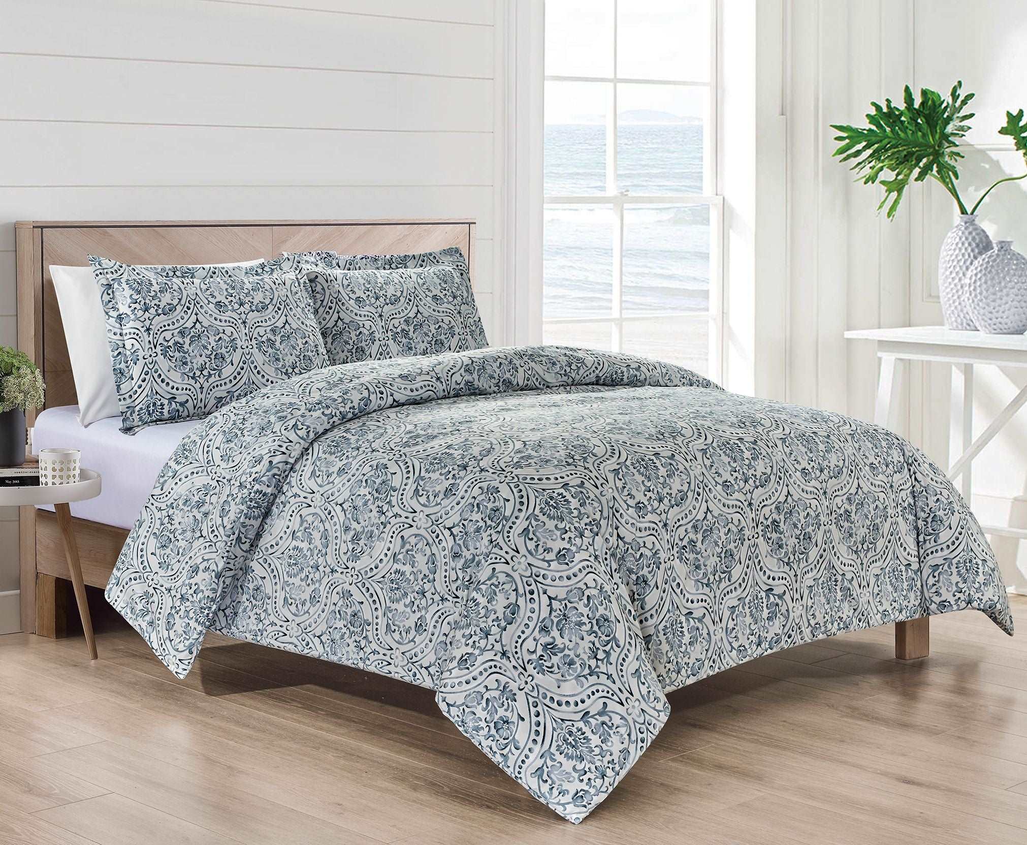  Bibb Home Bibb 1800 Series 3 Pc Duvet Cover Set - Wildflower - Bonton