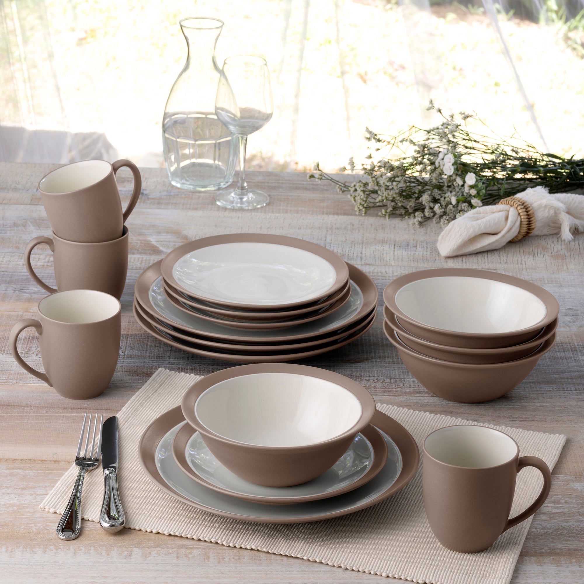  Noritake Colorwave 16-Piece Curve Dinnerware Set, Service for 4 - Clay - Bonton