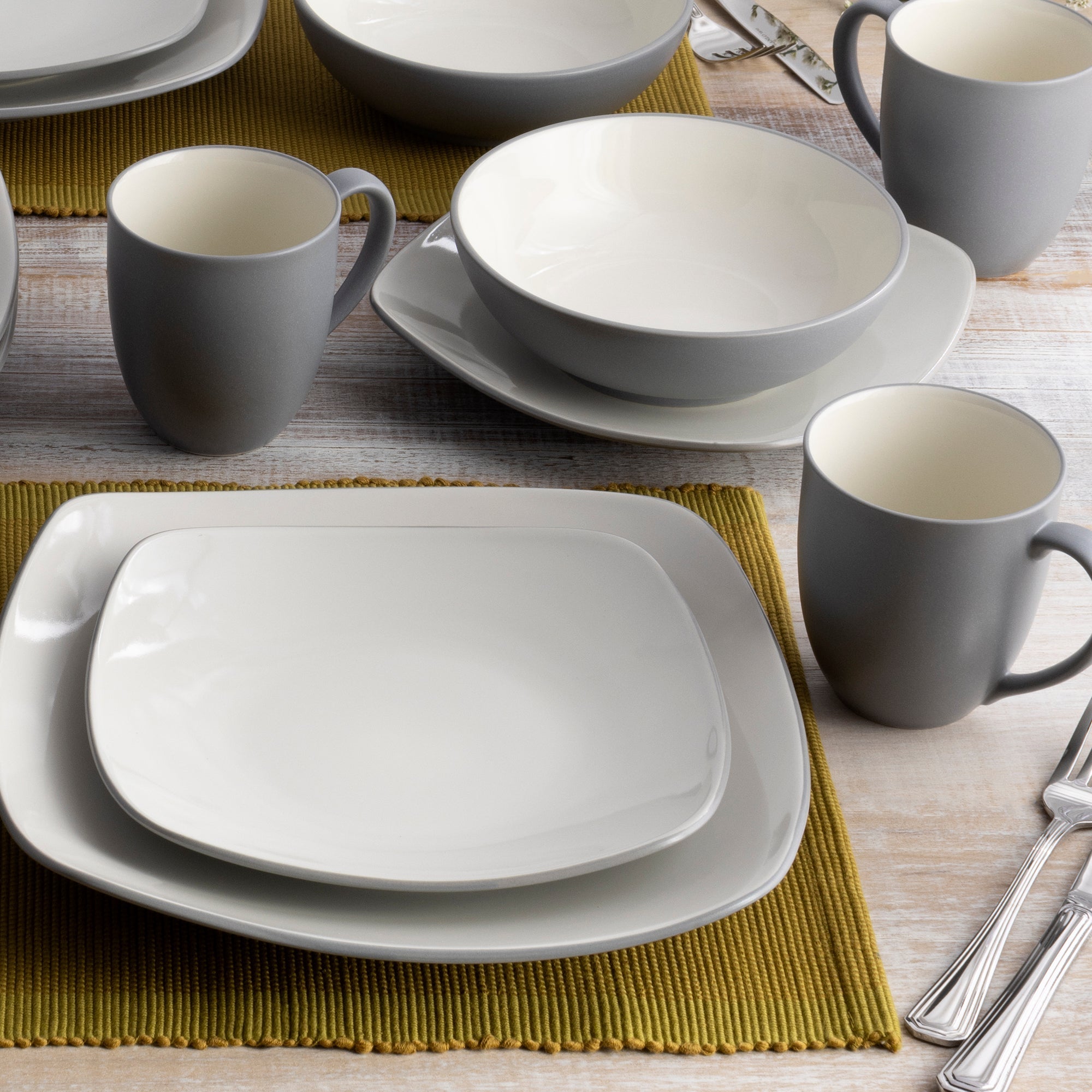  Noritake Colorwave 16-Piece Square Dinnerware Set, Service for 4 - Slate - Bonton