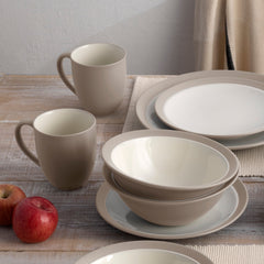 Colorwave 16-Piece Curve Dinnerware Set, Service for 4