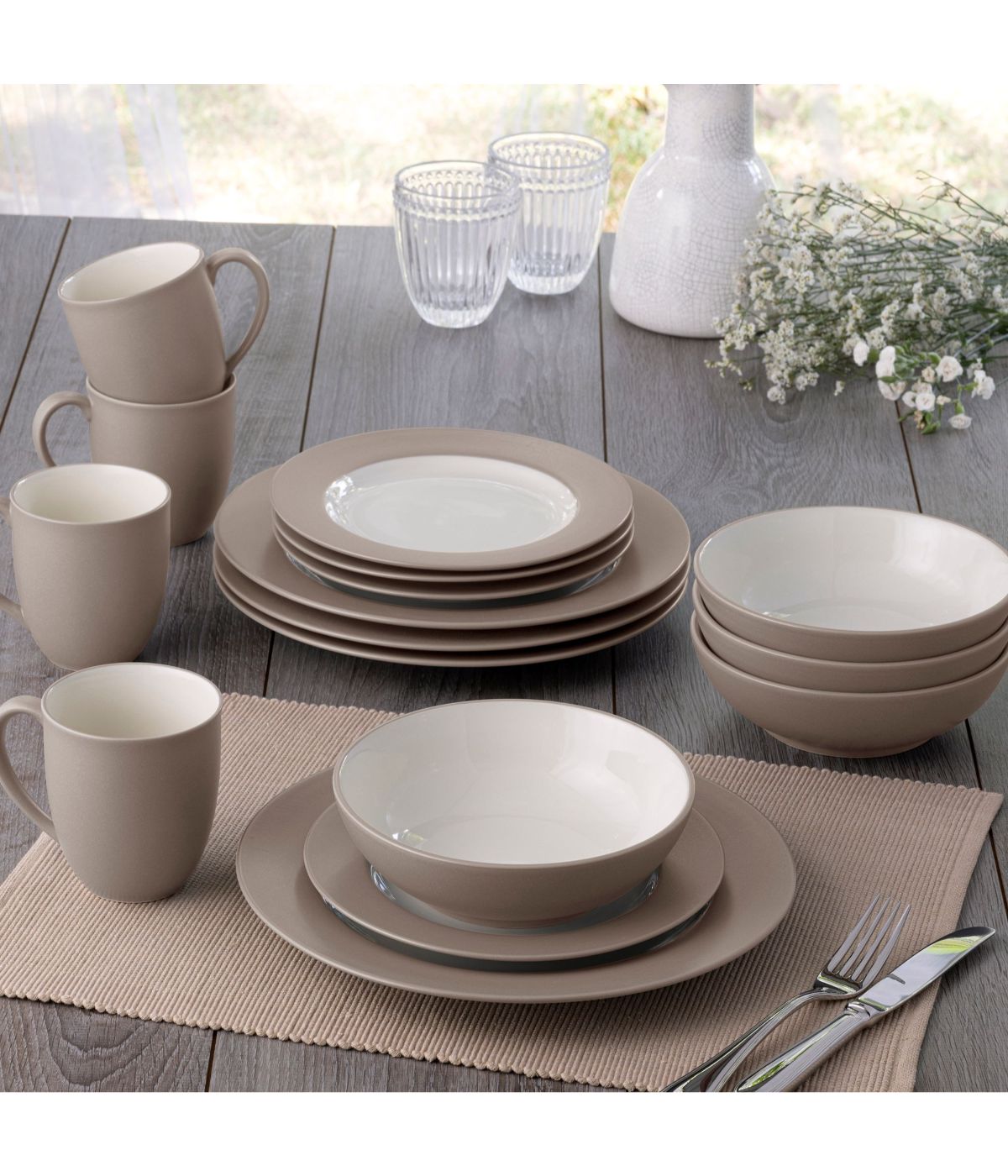  Noritake Colorwave 4 Piece Rim Place Setting - Sand - Bonton