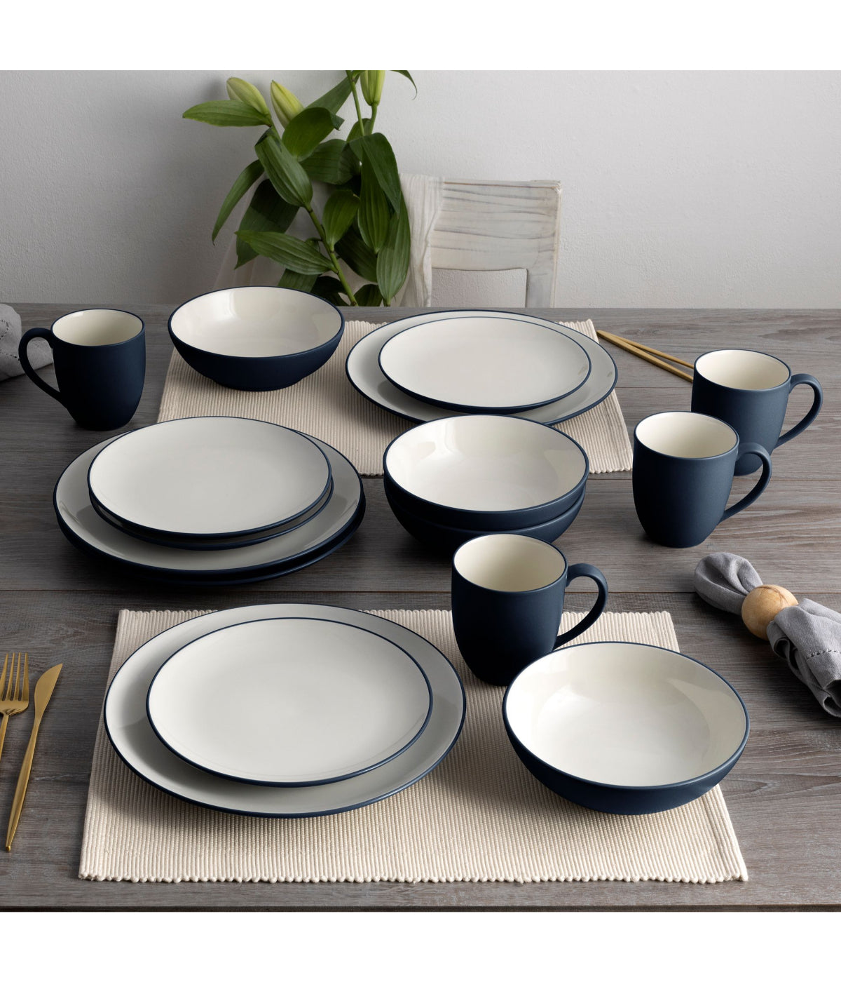  Noritake Colorwave 4 Piece Coupe Place Setting - Navy - Bonton