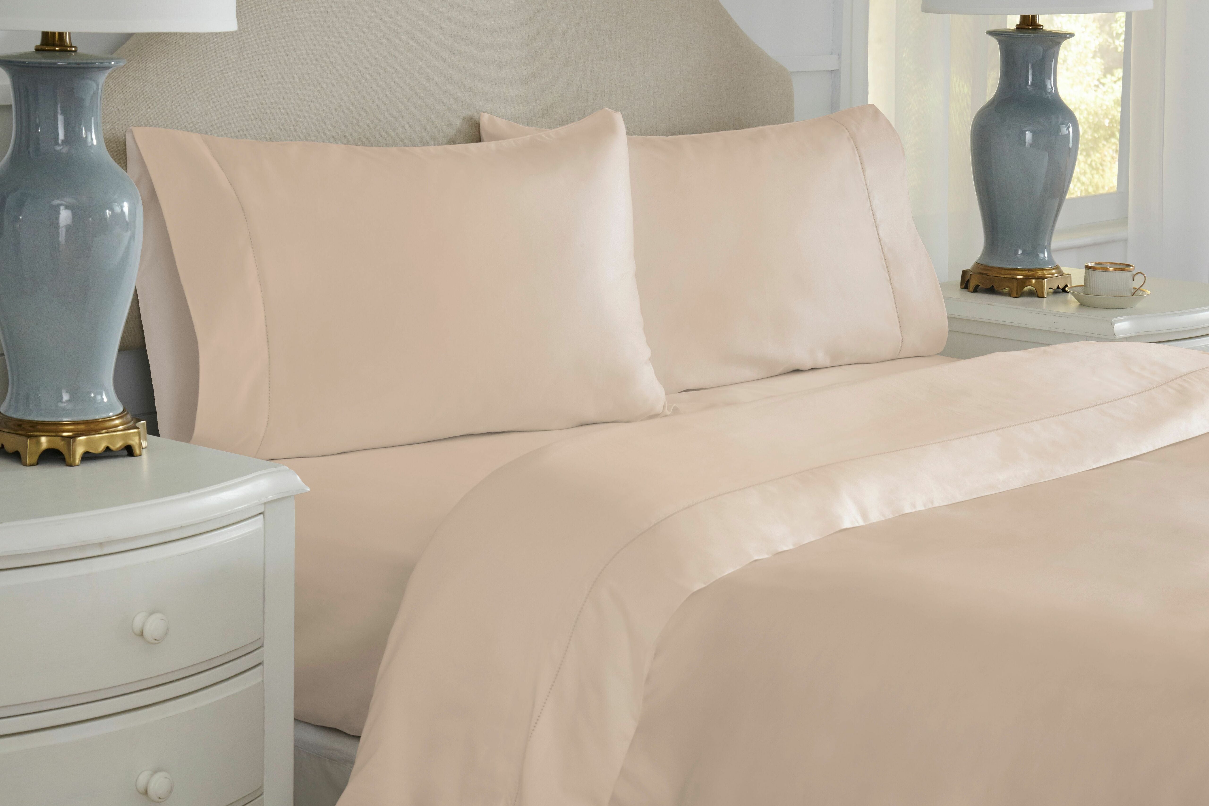  Pointehaven 525 Thread Count Cotton Sheet Sets - Champagne - Bonton