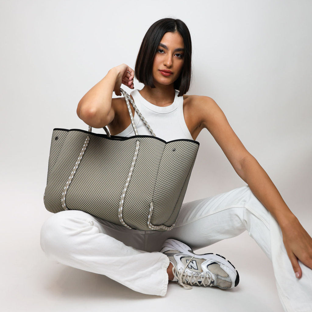  Pop Ups Brand Everyday Tote Dotted Taupe - Default Title - Bonton