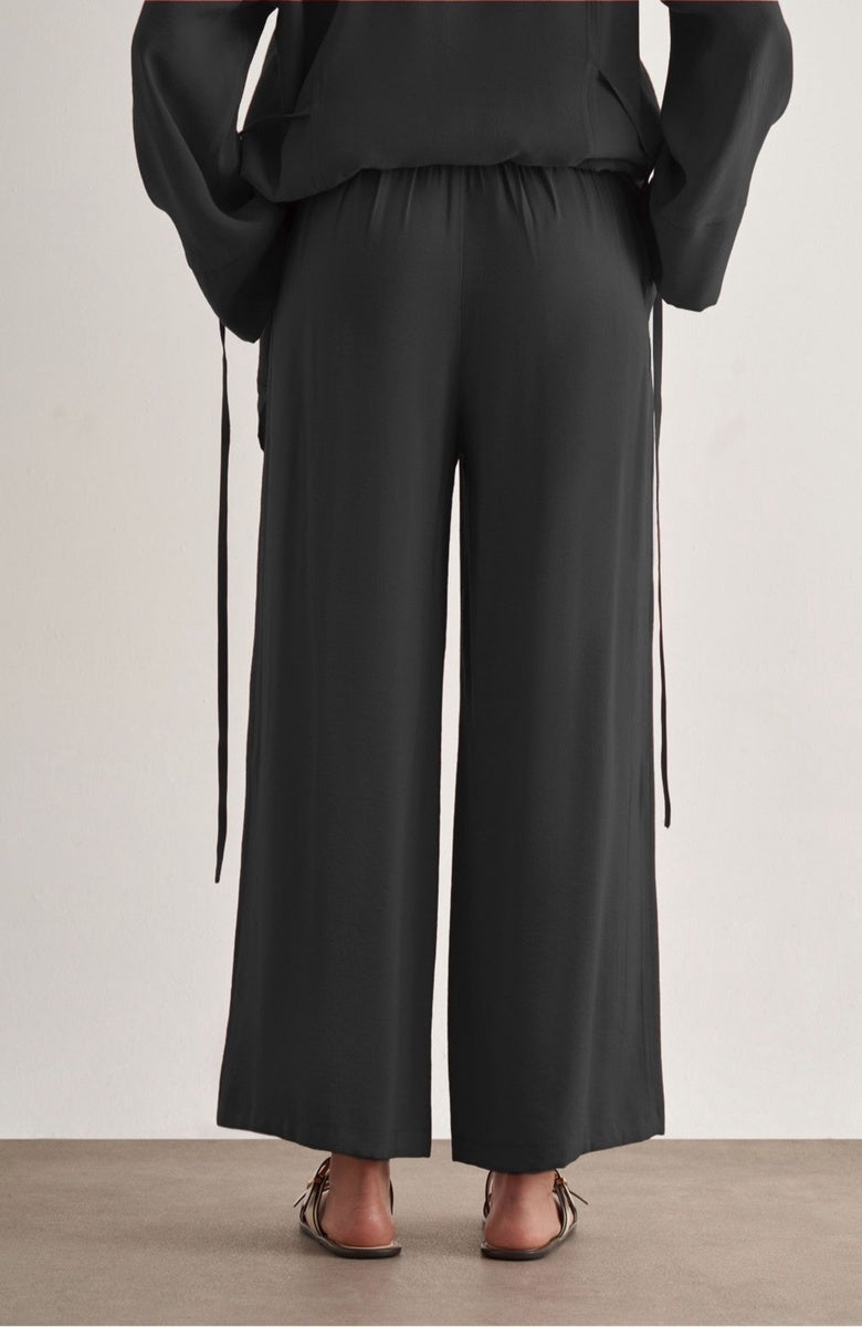  Mizalle Mizalle Women's Relaxed Pants - Black - Bonton