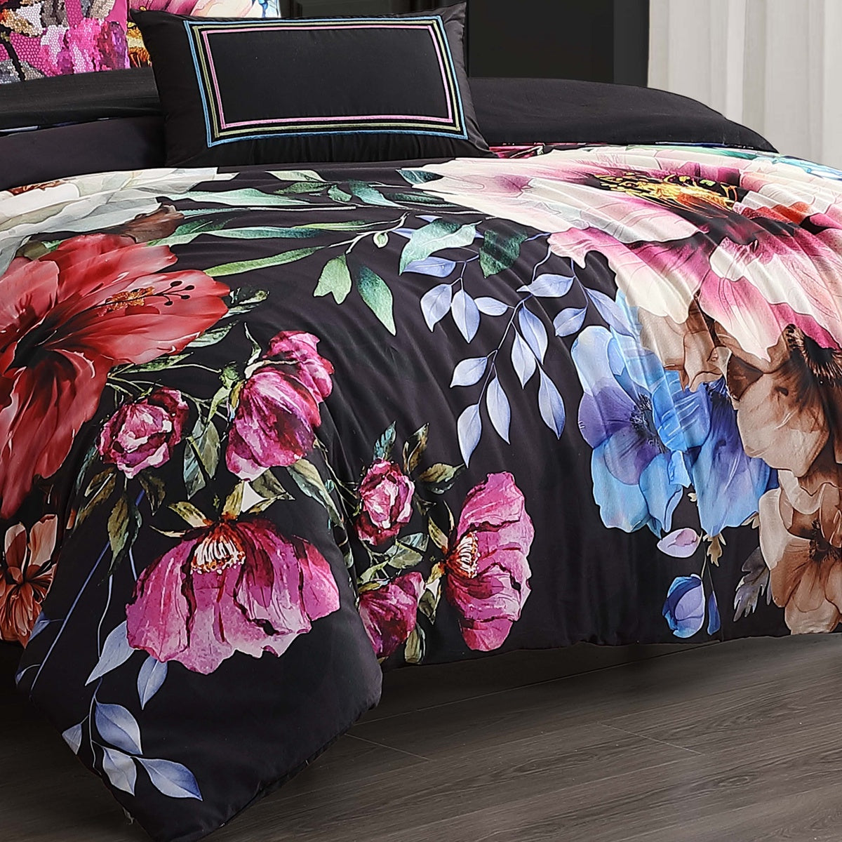  Bebejan Bebejan Black Night Poppies 5 Piece Reversible Comforter Set - QUEEN - Bonton