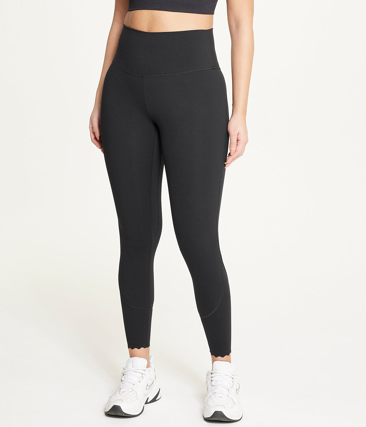  Exertek Core Scallop Hem Legging - Black - Bonton