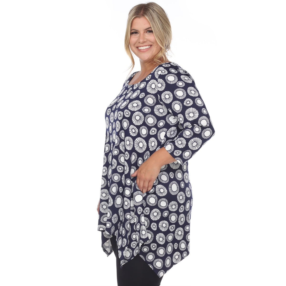  White Mark Plus Size Printed Geometric Circle Tunic Top - 1X - Bonton