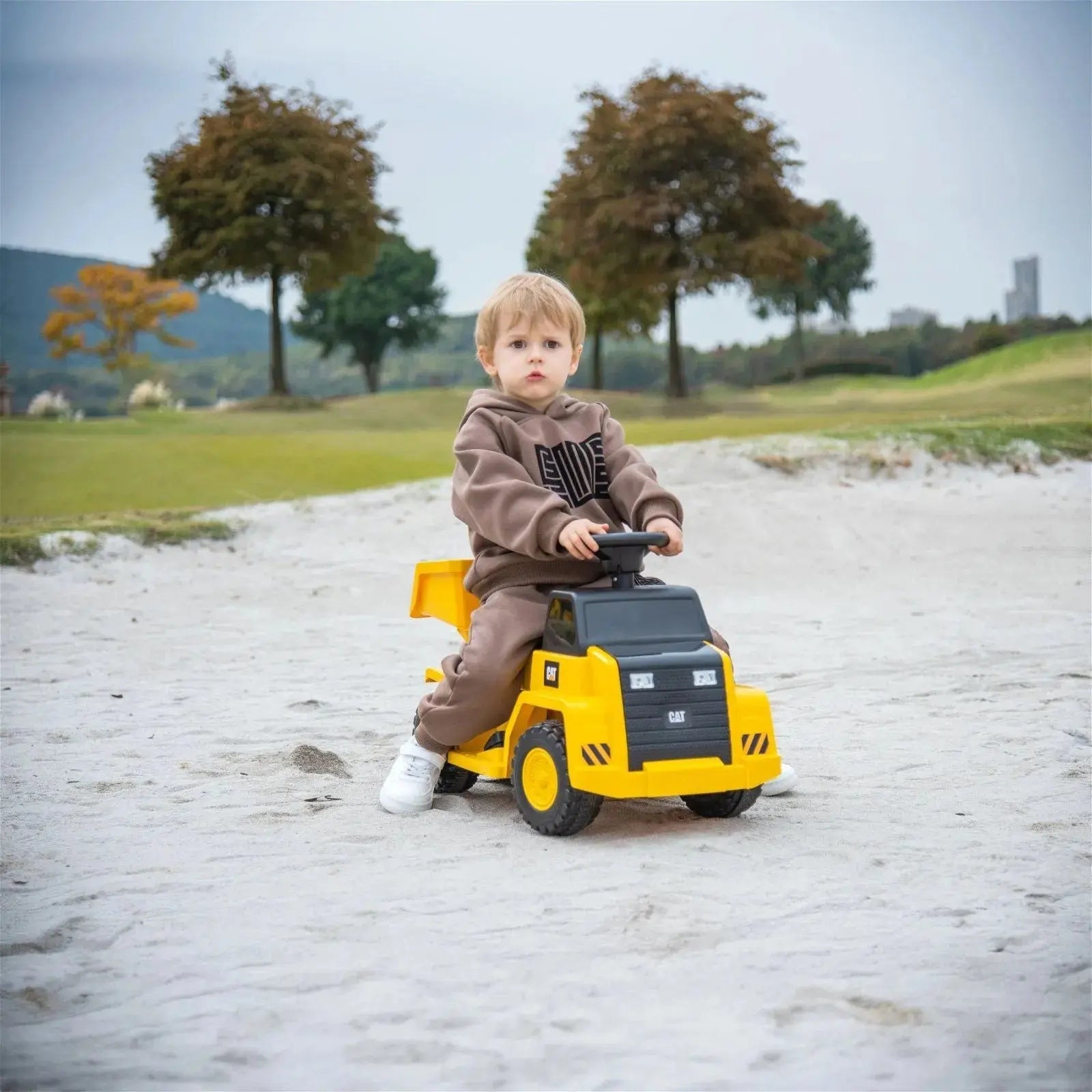  Freddo 6V CAT Dump Truck Ride-on Toy - Yellow - Bonton
