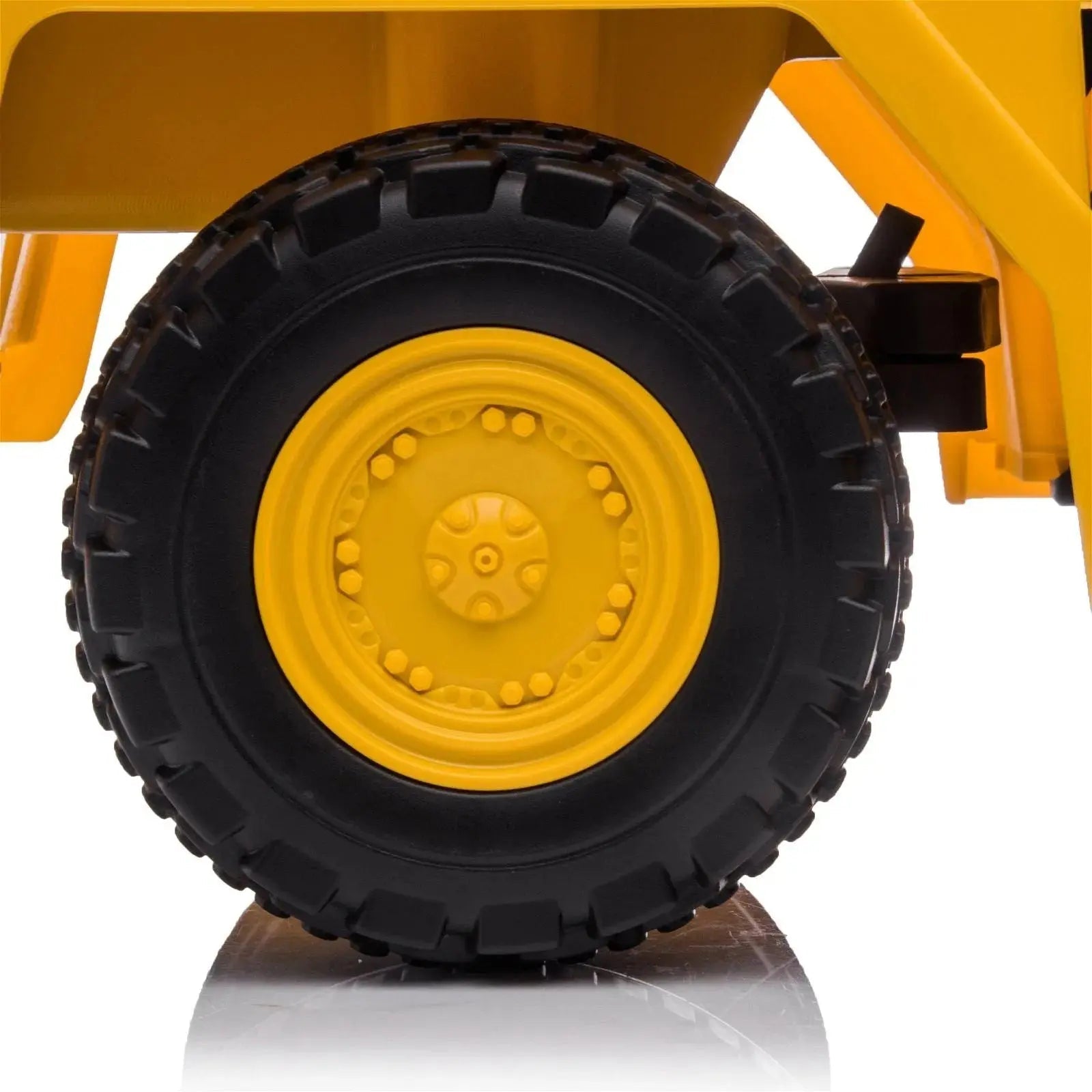  Freddo 6V CAT Dump Truck Ride-on Toy - Yellow - Bonton