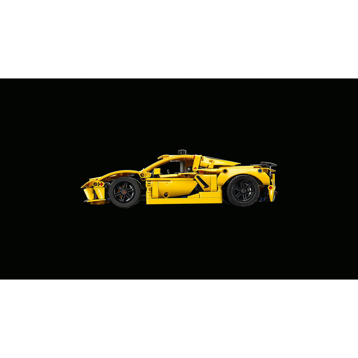  LEGO LEGO® Technic™ Chevrolet Corvette Stingray Car Model Kit Vehicle Toy 42205 - Technic - Bonton