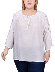 Plus Size 3/4 Sleeve Crochet Detail Blouse